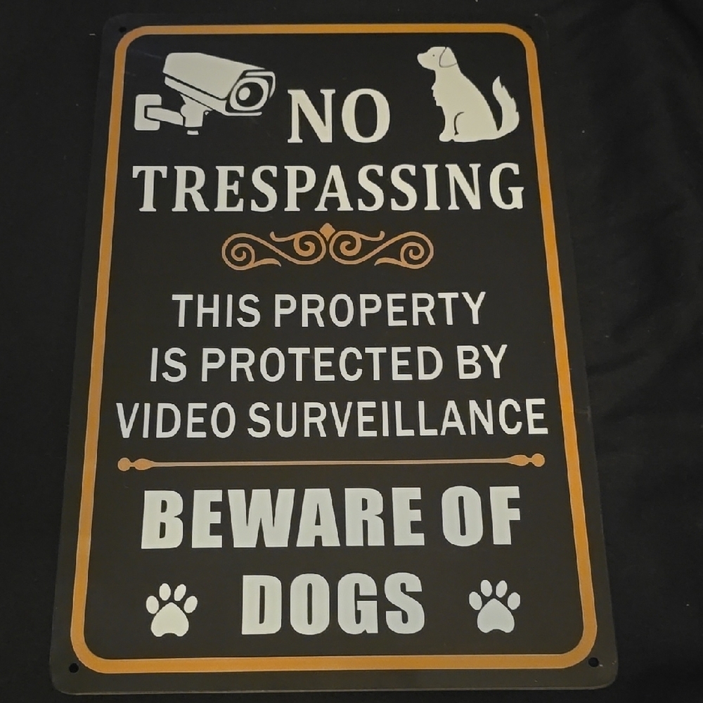 No Trespassing Aluminum Tin Decorative Sign